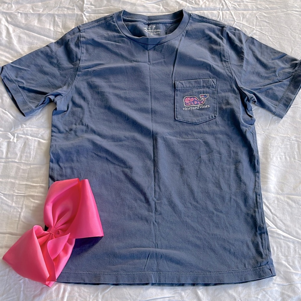 EUC Vineyard Vines Hawaiian Print SS T-Shirt -Sz S (8-10)